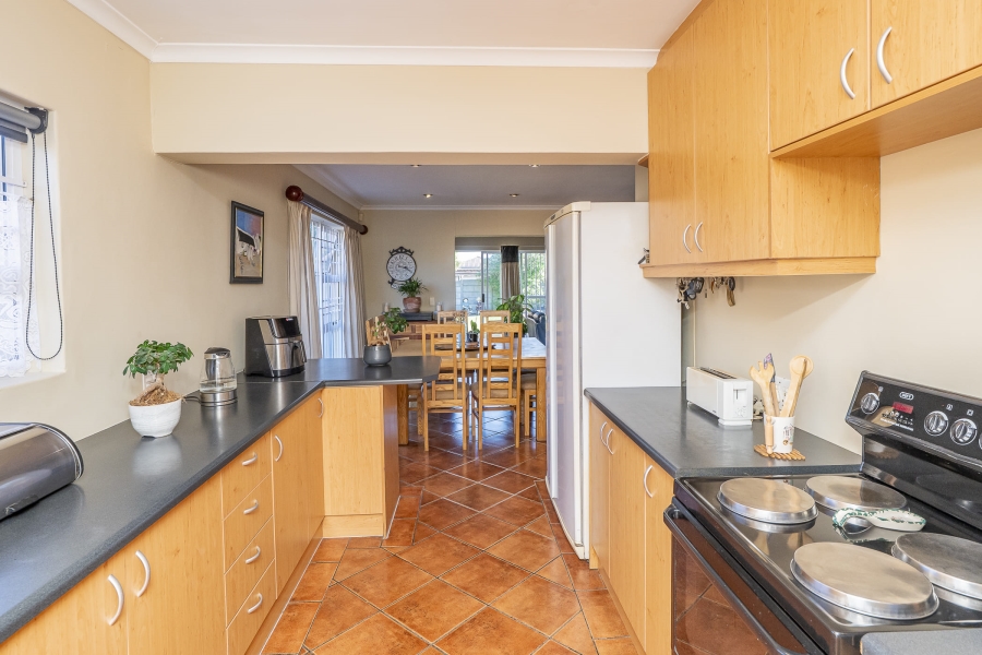 3 Bedroom Property for Sale in Protea Heights Western Cape